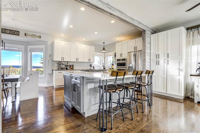 8415 Lauralwood Lane
