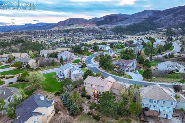 8415 Lauralwood Lane