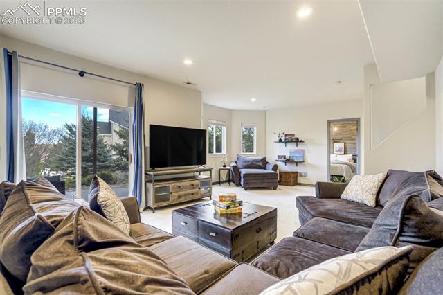 8415 Lauralwood Lane