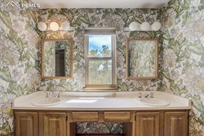 570 Buckeye Drive