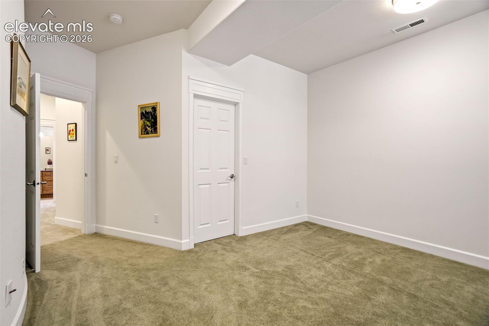 1927 Pine Mesa Grove Unit: C