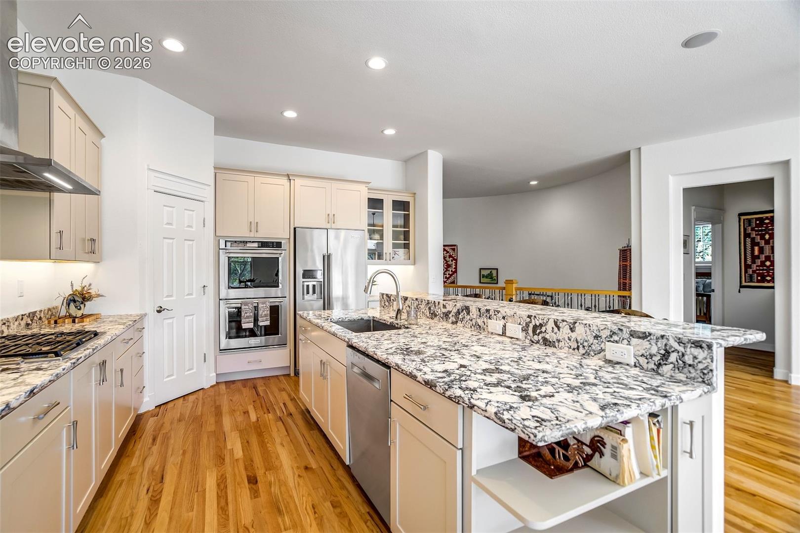 1927 Pine Mesa Grove Unit: C