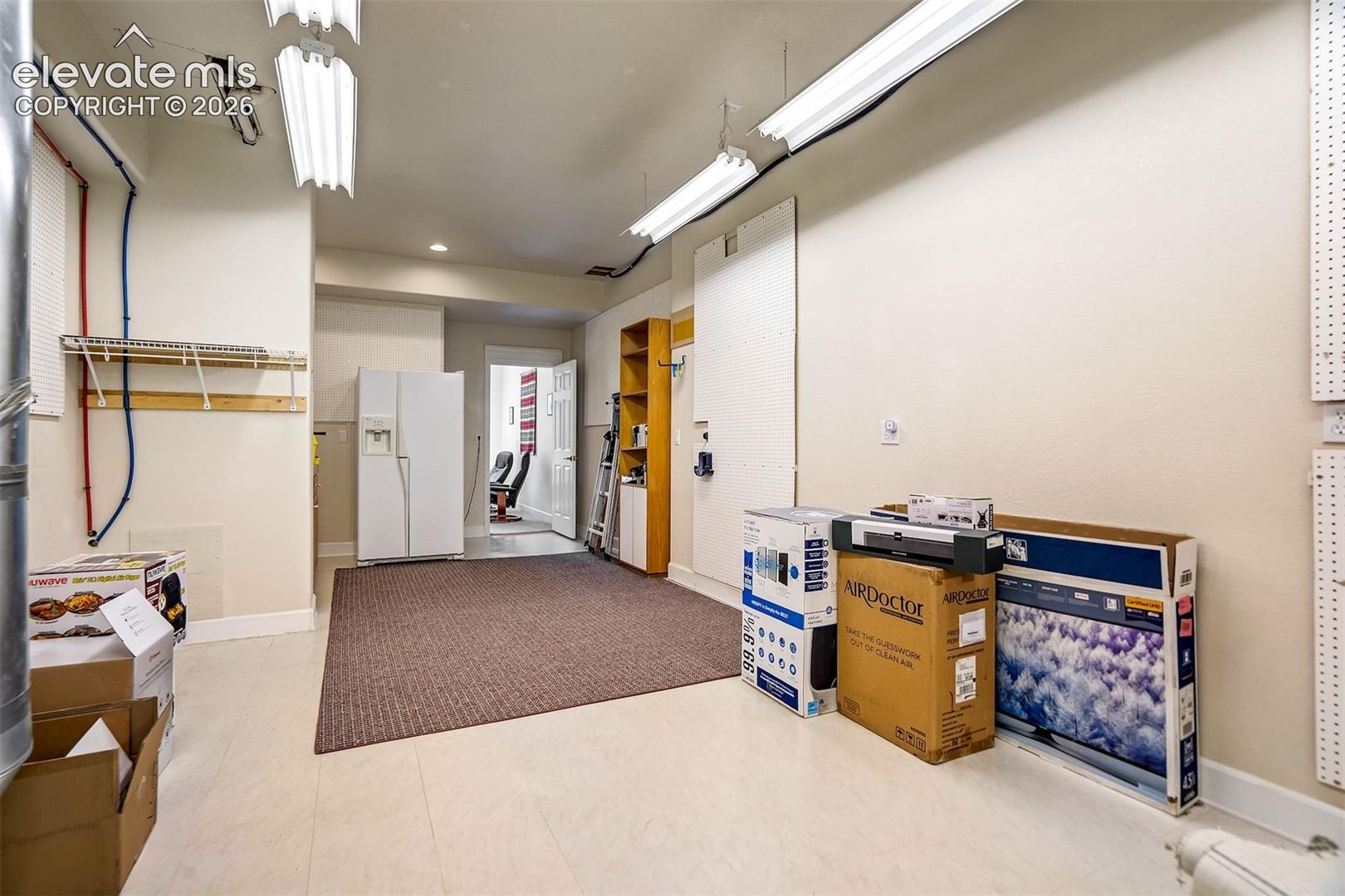 1927 Pine Mesa Grove Unit: C