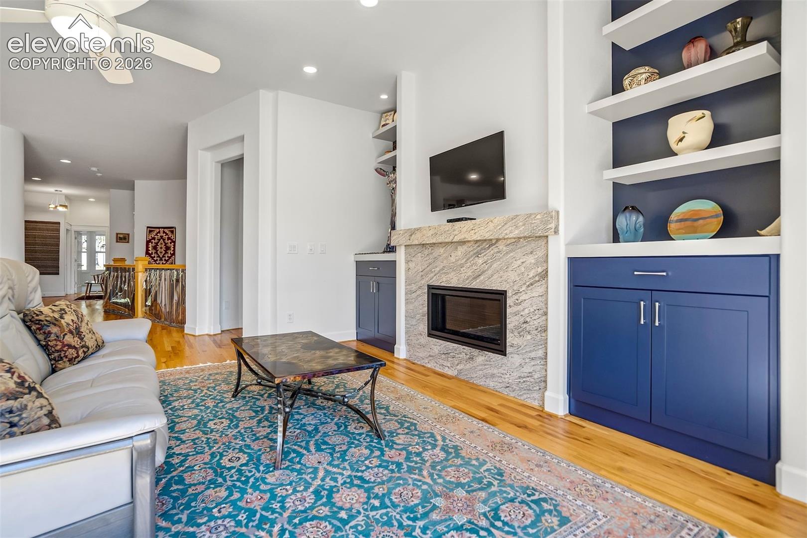 1927 Pine Mesa Grove Unit: C