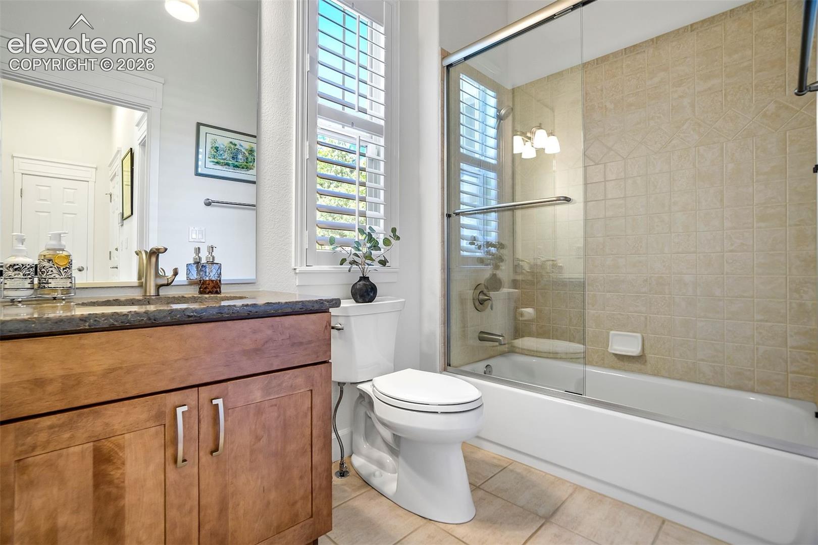 1927 Pine Mesa Grove Unit: C