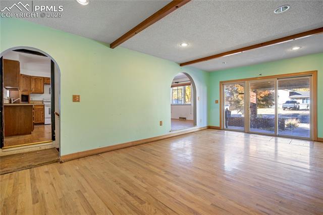 69 S Roosevelt Street