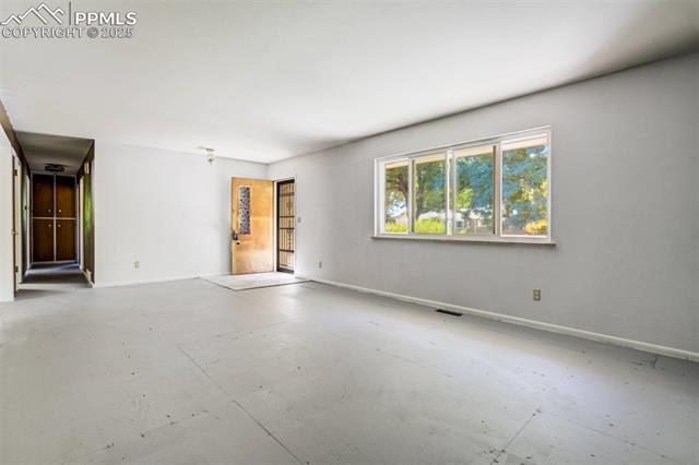 1608 Mount View Lane