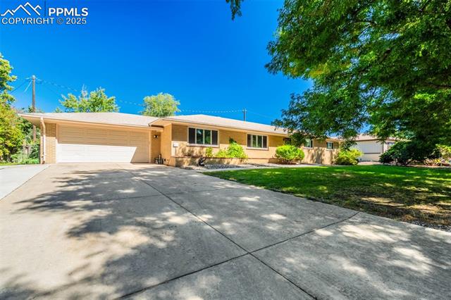 1608 Mount View Lane