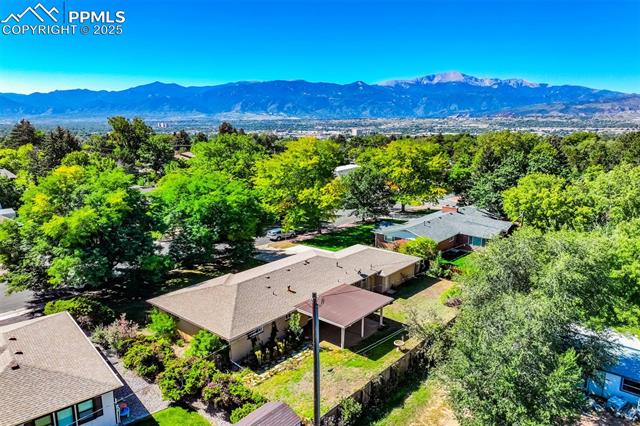 1608 Mount View Lane