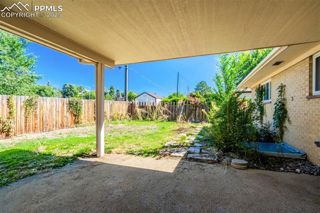 1608 Mount View Lane