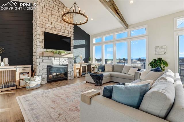 19712 Knights Crossing Drive