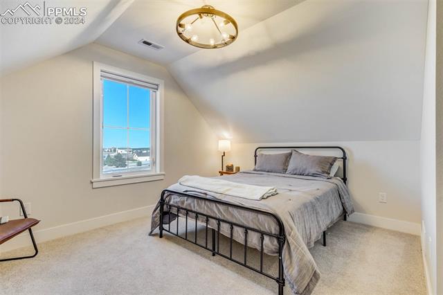 19712 Knights Crossing Drive