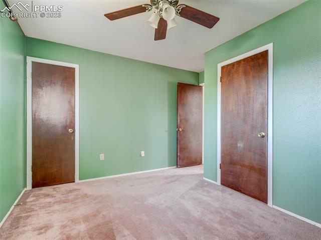 4746 S Gracemoor Circle