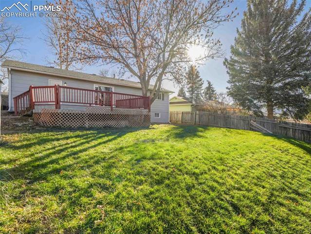 4746 S Gracemoor Circle