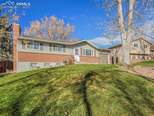 4746 S Gracemoor Circle