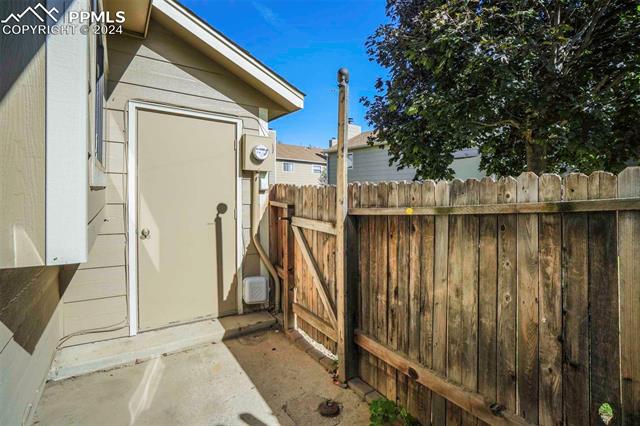 3233 Bridgewater Drive