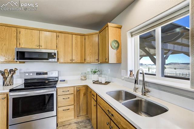 6555 Echo Ridge Heights