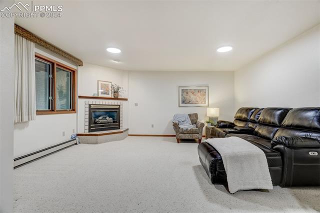 105 Mayhurst Avenue