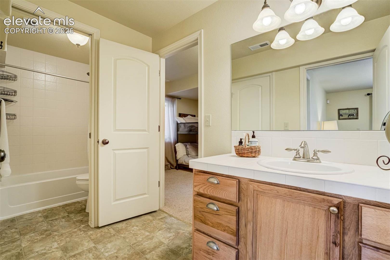 5545 Scout Ridge Trail