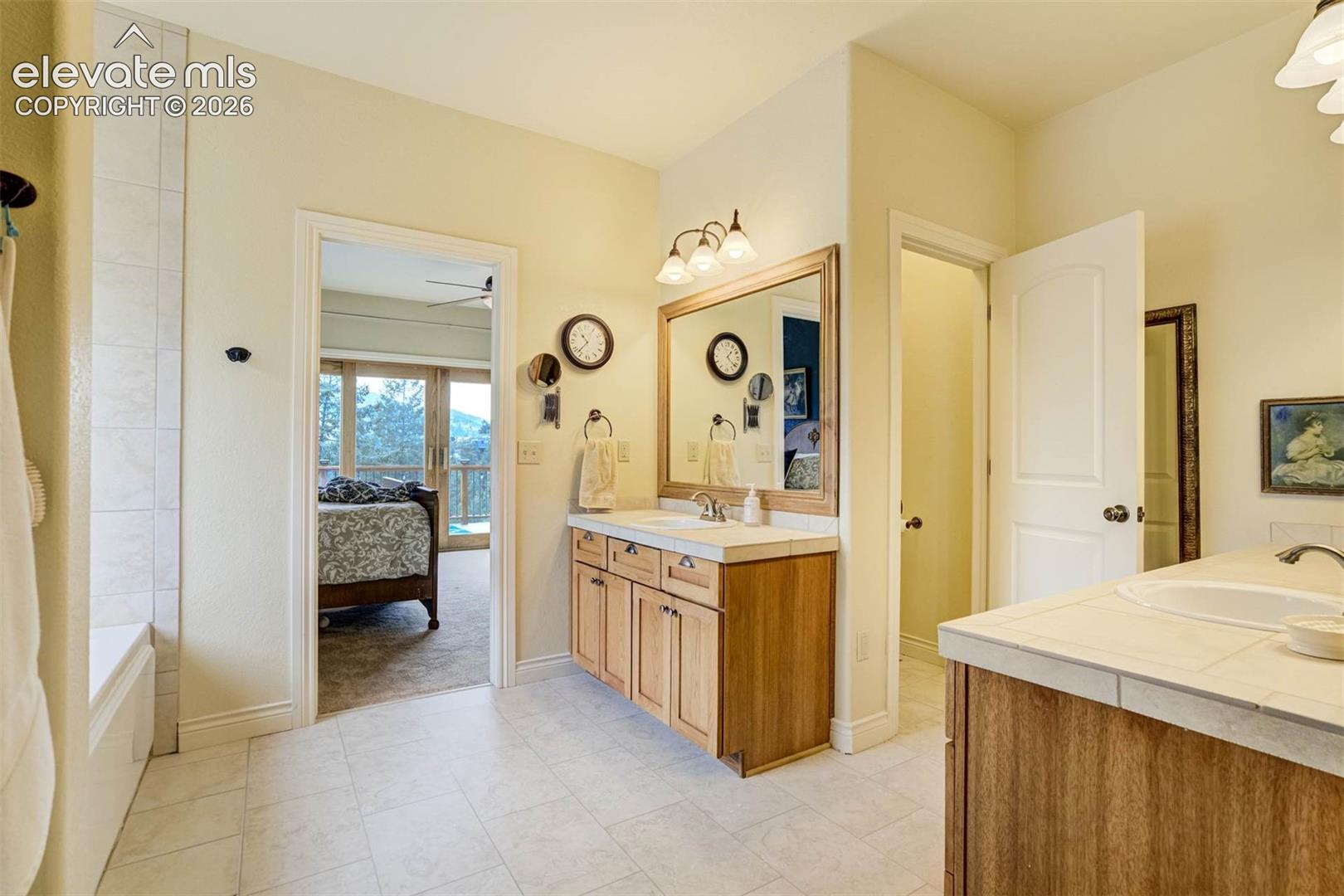 5545 Scout Ridge Trail