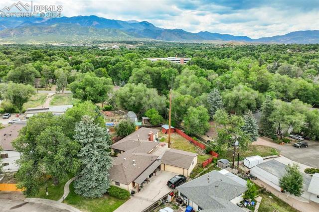 16-18 Mount Washington Drive