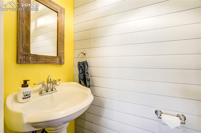 3118 Springdowns Place