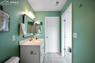 1046 Walters Point
