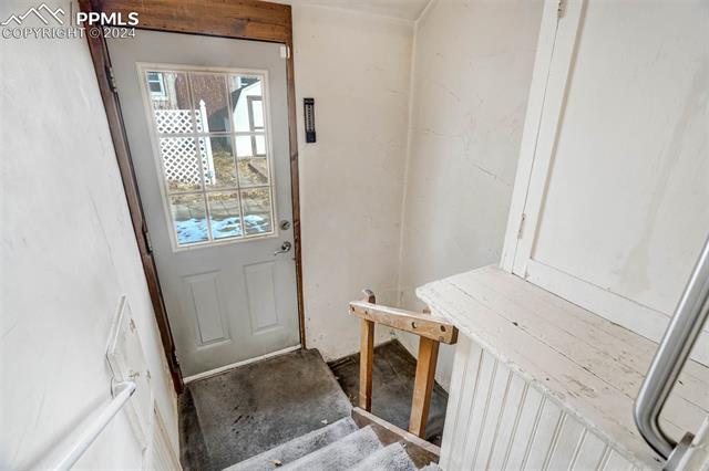 402 E Caramillo Street