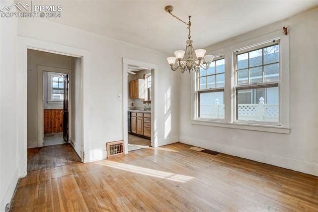 402 E Caramillo Street