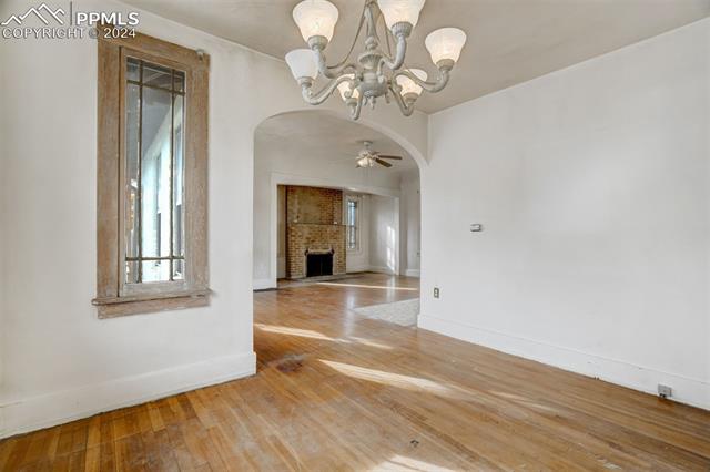 402 E Caramillo Street