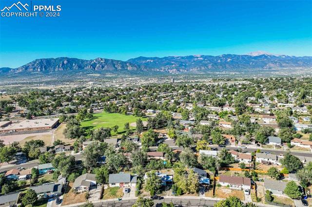 2124 Whitewood Drive