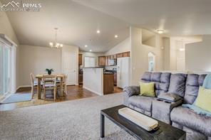 12419 Salmon Point