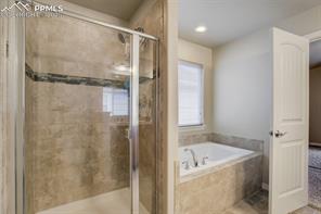 12419 Salmon Point