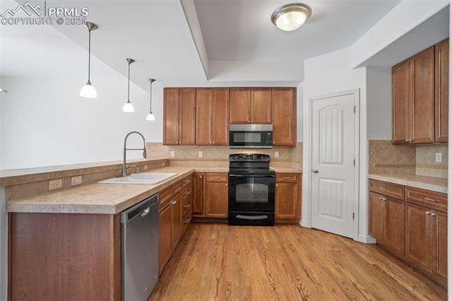 1571 Promontory Bluff View