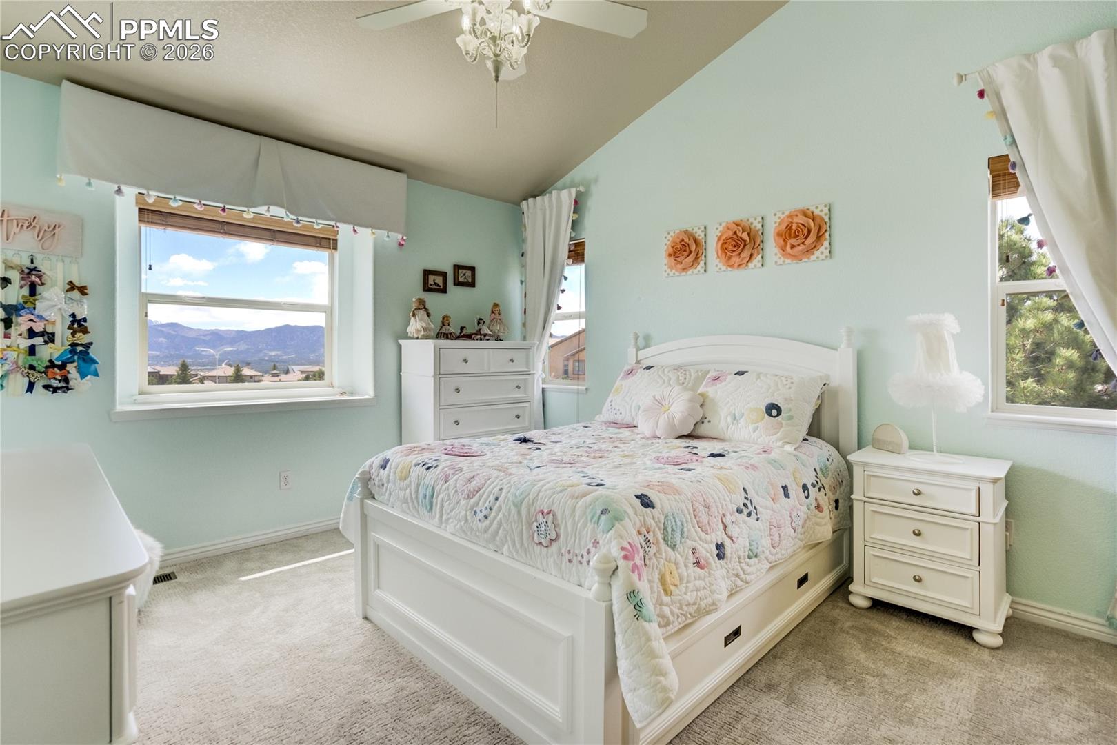 2367 Diamond Creek Drive