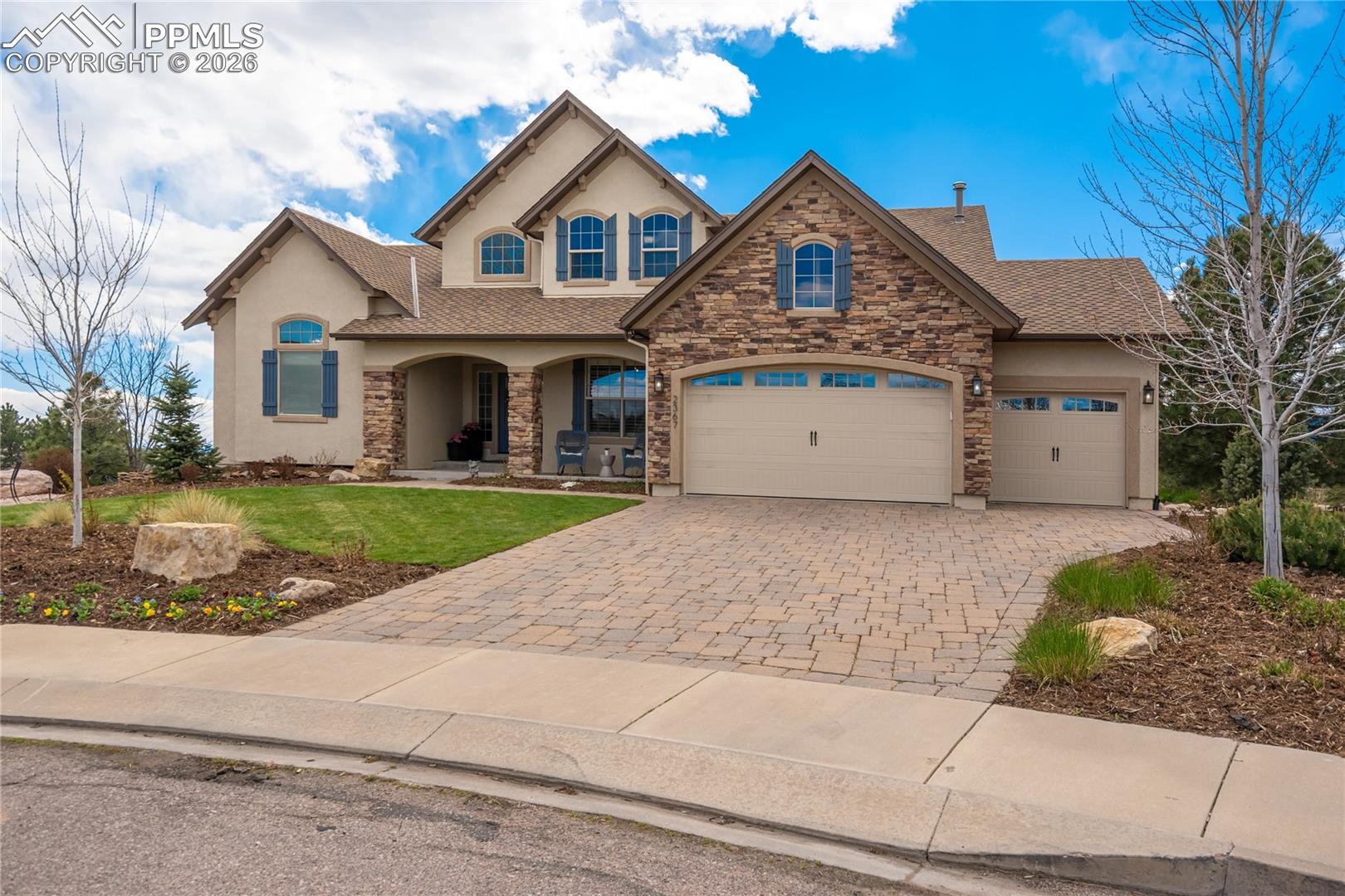 2367 Diamond Creek Drive