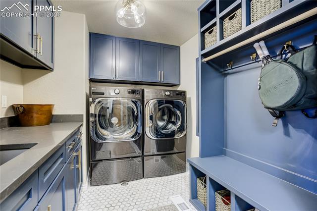 2367 Diamond Creek Drive