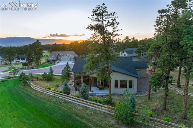 16321 Tree Top Court