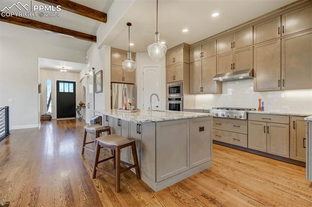 16321 Tree Top Court