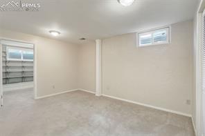 810 Hoorne Avenue