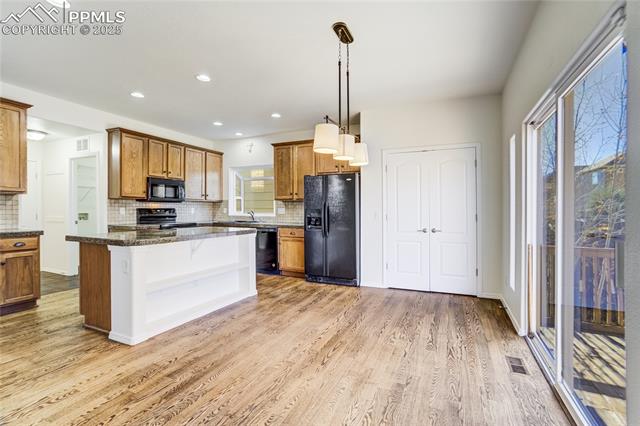 6674 Thistlewood Street