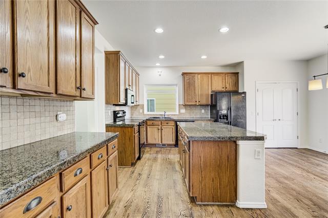 6674 Thistlewood Street