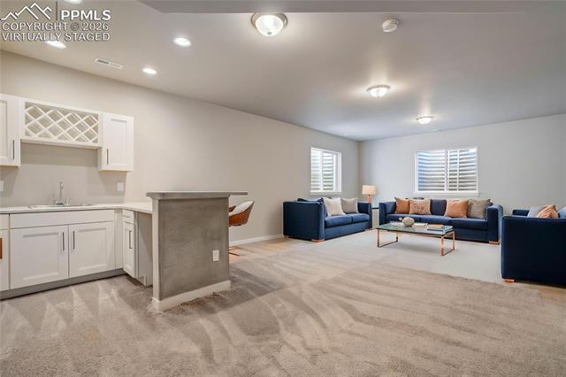 3347 Golden Meadow Way