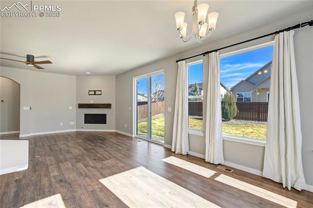 3347 Golden Meadow Way