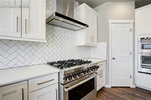 3347 Golden Meadow Way