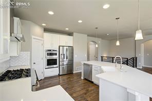 3347 Golden Meadow Way