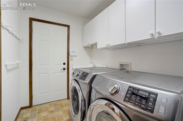 1325 Golden Hills Road