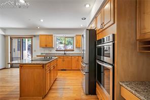 1325 Golden Hills Road