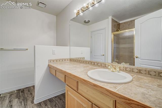 4430 Songglen Circle