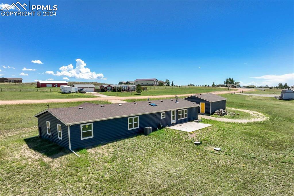 7440 Mallard Drive
